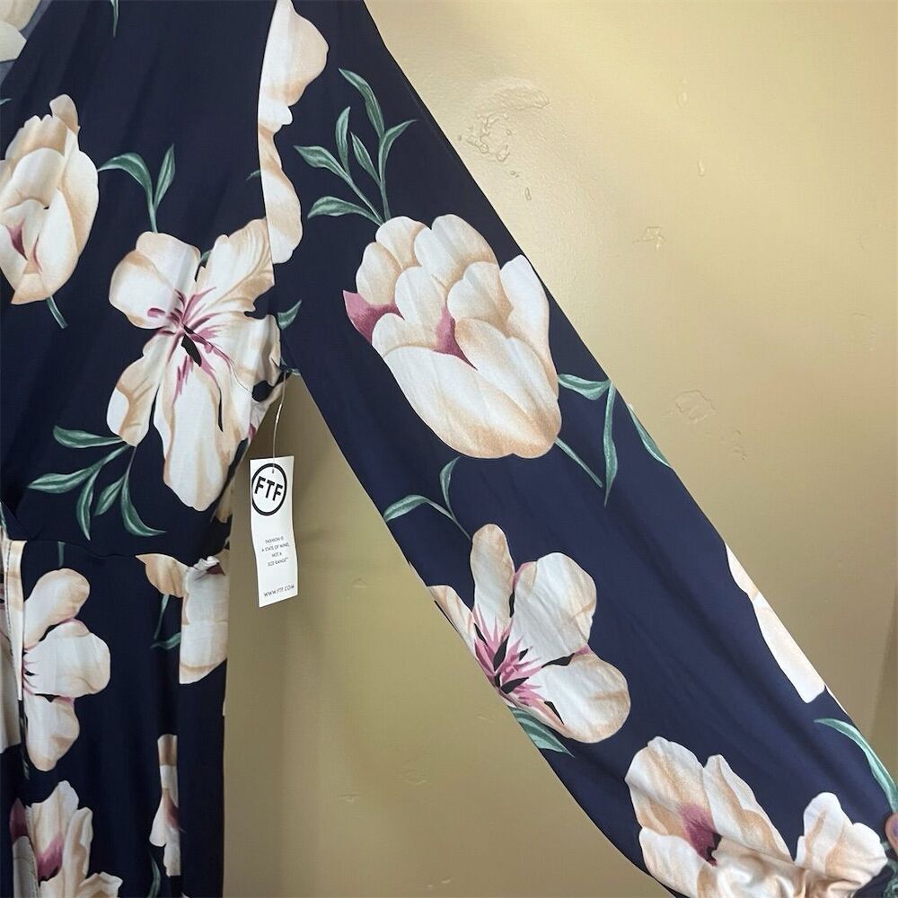 Nwt Fashion To Figure Plus 2x Floral Maxi Dress Long Sleeve V-Neck Career Church — image 5 of 8